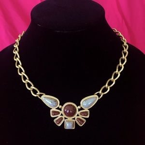 VINTAGE AVON NECKLACE WITH BEIGE & BROWN STONES